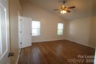 1513 Pine Mountain Rd, Charlotte, NC 28214 - Photo 21