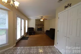 1513 Pine Mountain Rd, Charlotte, NC 28214 - Photo 13