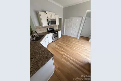 12207 Landing Green Drive, Charlotte, NC 28277 - Photo 3