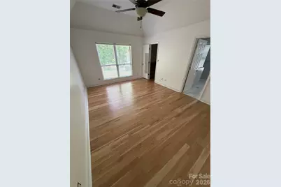 12207 Landing Green Drive, Charlotte, NC 28277 - Photo 5