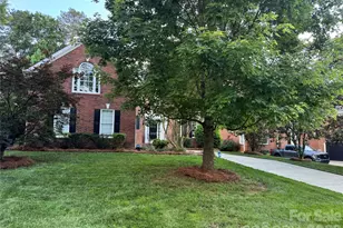 18324 Turnberry Ct, Davidson, NC 28036 - Photo 5