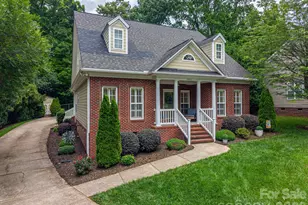 1060 Garibaldi Ridge Ct, Belmont, NC 28012 - Photo 3