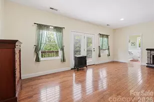 409 Tall Timbers Ln, Waynesville, NC 28785 - Photo 5