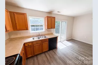 1131 Jordans Pond Lane, Charlotte, NC 28214 - Photo 7