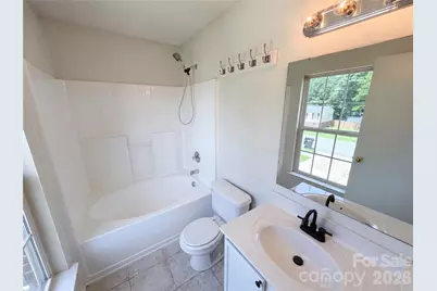 6121 Linda Vista Lane, Charlotte, NC 28216 - Photo 17