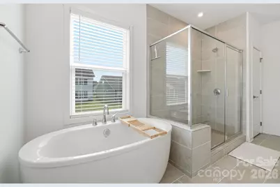 6018 Valehaven Place, Charlotte, NC 28269 - Photo 29