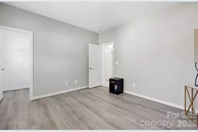 6018 Valehaven Place, Charlotte, NC 28269 - Photo 33