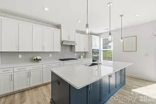 6018 Valehaven Pl, Charlotte, NC 28269 - Photo 5
