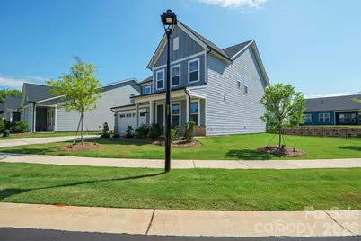 6018 Valehaven Place, Charlotte, NC 28269 - Photo 3