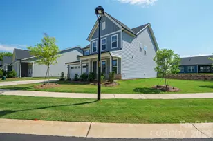 6018 Valehaven Pl, Charlotte, NC 28269 - Photo 3