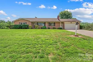 5305 Icard Ridge Rd, Hickory, NC 28601 - Photo 3