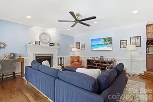 10040 Berkeley Forest Ln, Charlotte, NC 28277 - Photo 11