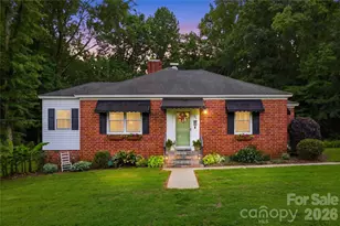 106 Maple St, Fort Mill, SC 29715 - Photo 1