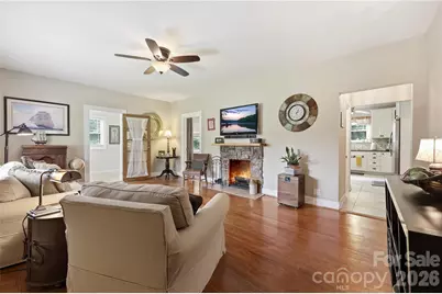 106 Maple Street, Fort Mill, SC 29715 - Photo 3