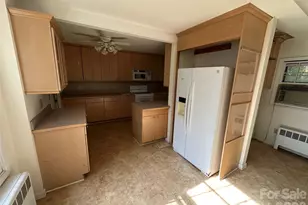 5 Lone Pine Rd, Asheville, NC 28803 - Photo 11