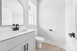 304 N 14th St, Bessemer City, NC 28016 - Photo 21