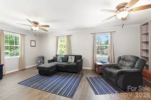 121 E Summersby St, Fort Mill, SC 29715 - Photo 27