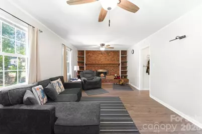 121 E Summersby Street, Fort Mill, SC 29715 - Photo 29