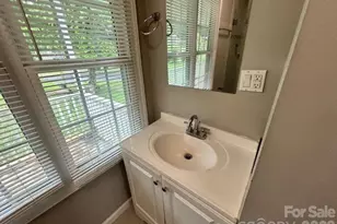 210 Oakdale St, Gastonia, NC 28054 - Photo 7