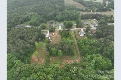 6412 Laura Avenue, Sherrills Ford, NC 28673 - Photo 5