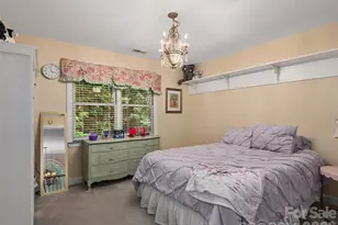 1208 Saint Charles Ct, Asheville, NC 28803 - Photo 25
