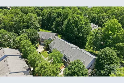 10781 Essex Hall Drive, Charlotte, NC 28277 - Photo 35