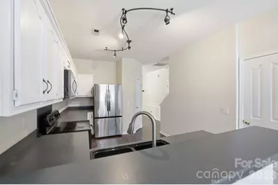 10781 Essex Hall Drive, Charlotte, NC 28277 - Photo 7