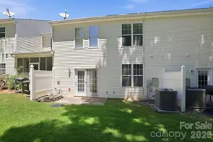 10781 Essex Hall Dr, Charlotte, NC 28277 - Photo 31