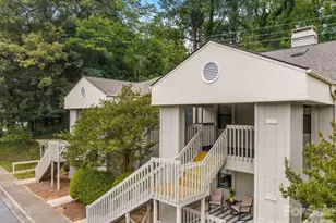 2604 Vineyard Blvd, Asheville, NC 28805 - Photo 1