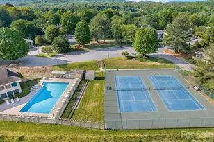 2604 Vineyard Blvd, Asheville, NC 28805 - Photo 17