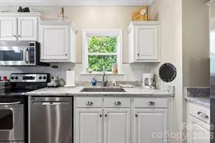 30 Lower Tanglewood Rd E, Lake Toxaway, NC 28747 - Photo 15