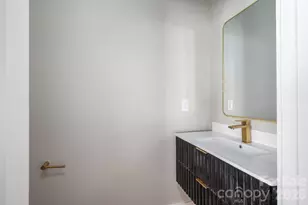 1084 Lyndsey Brook Ct, Lincolnton, NC 28092 - Photo 9