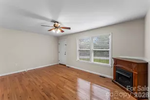 2610 Bear Creek Rd, Marshall, NC 28753 - Photo 5