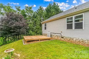2610 Bear Creek Rd, Marshall, NC 28753 - Photo 19