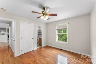 2610 Bear Creek Rd, Marshall, NC 28753 - Photo 15
