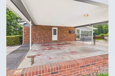 19 Pinecrest Court, Taylorsville, NC 28681 - Photo 5
