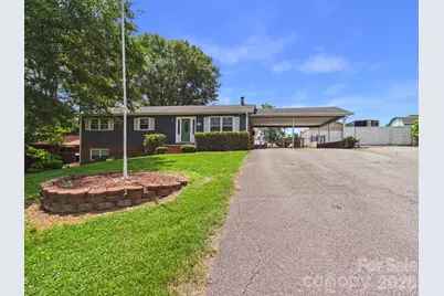 19 Pinecrest Court, Taylorsville, NC 28681 - Photo 3