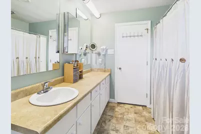 19 Pinecrest Court, Taylorsville, NC 28681 - Photo 23