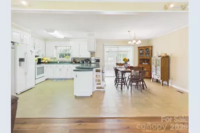 19 Pinecrest Court, Taylorsville, NC 28681 - Photo 15