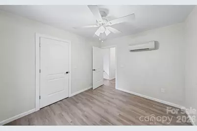 308 E 10th Street, Oakboro, NC 28129 - Photo 29