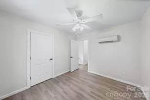 308 E 10th St, Oakboro, NC 28129 - Photo 29