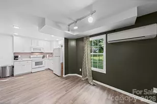 308 E 10th St, Oakboro, NC 28129 - Photo 19