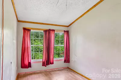 19 Dot Street, Clyde, NC 28721 - Photo 11