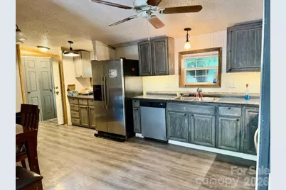 19 Dot Street, Clyde, NC 28721 - Photo 7