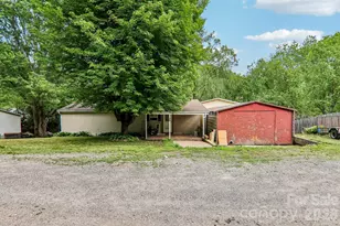19 Dot St, Clyde, NC 28721 - Photo 27