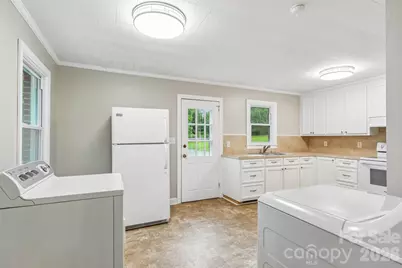 435 Parker Circle, Norwood, NC 28128 - Photo 9