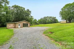 435 Parker Cir, Norwood, NC 28128 - Photo 29