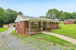 435 Parker Cir, Norwood, NC 28128 - Photo 3