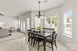 11148 Heritage Green Dr, Cornelius, NC 28031 - Photo 9