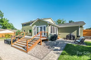8005 Island View Ct, Denver, NC 28037 - Photo 7